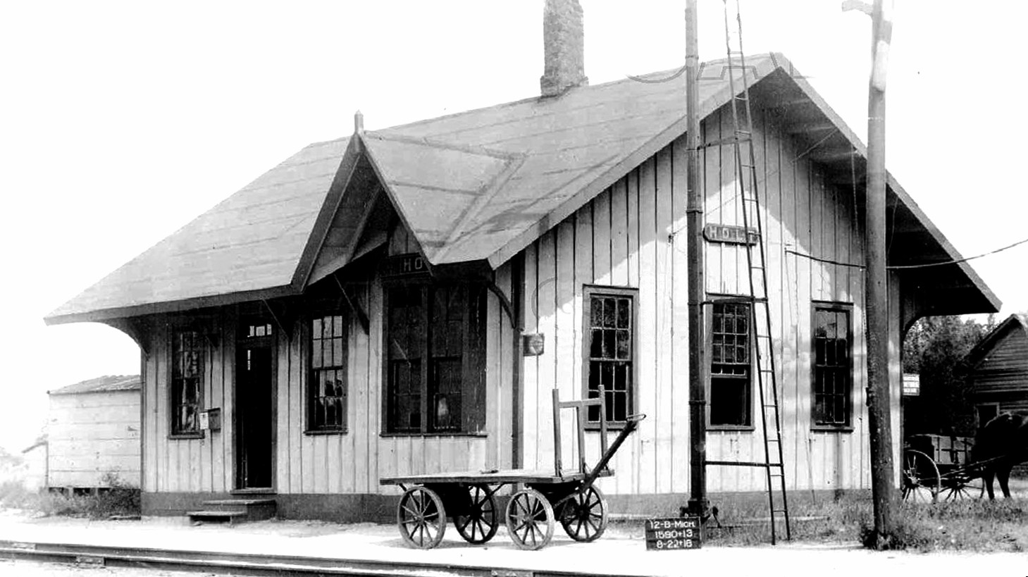 MC Holt Depot